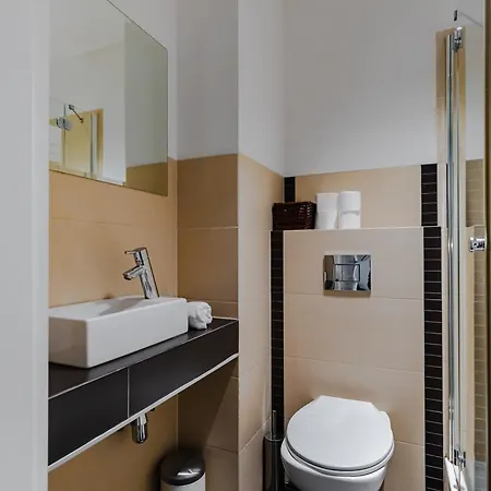 דירה 1-bedroom Center ורשה