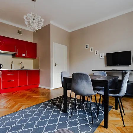 Апартаменты 1-bedroom Center